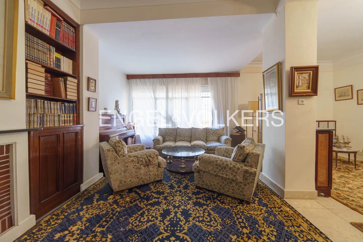 descarga (1) descarga (1)